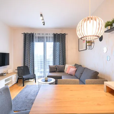 Ivona - Pekovic 즐라티보