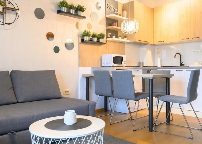 Ivona - Pekovic Daire *