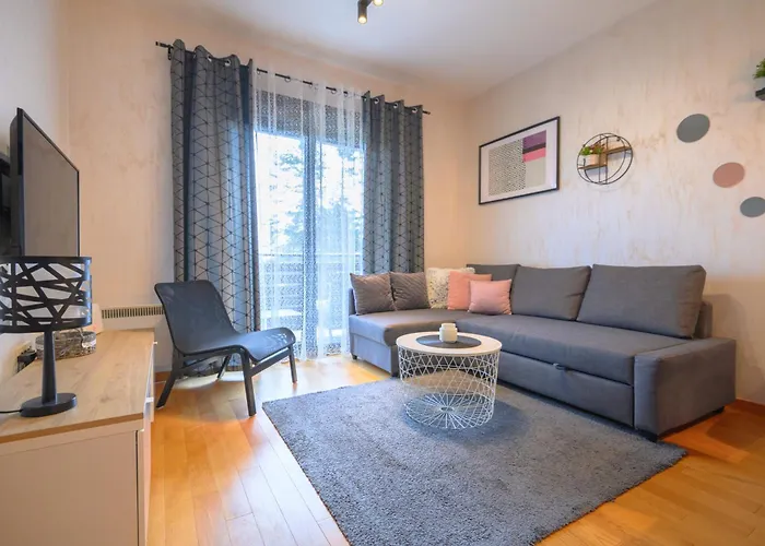 Daire Ivona - Pekovic *